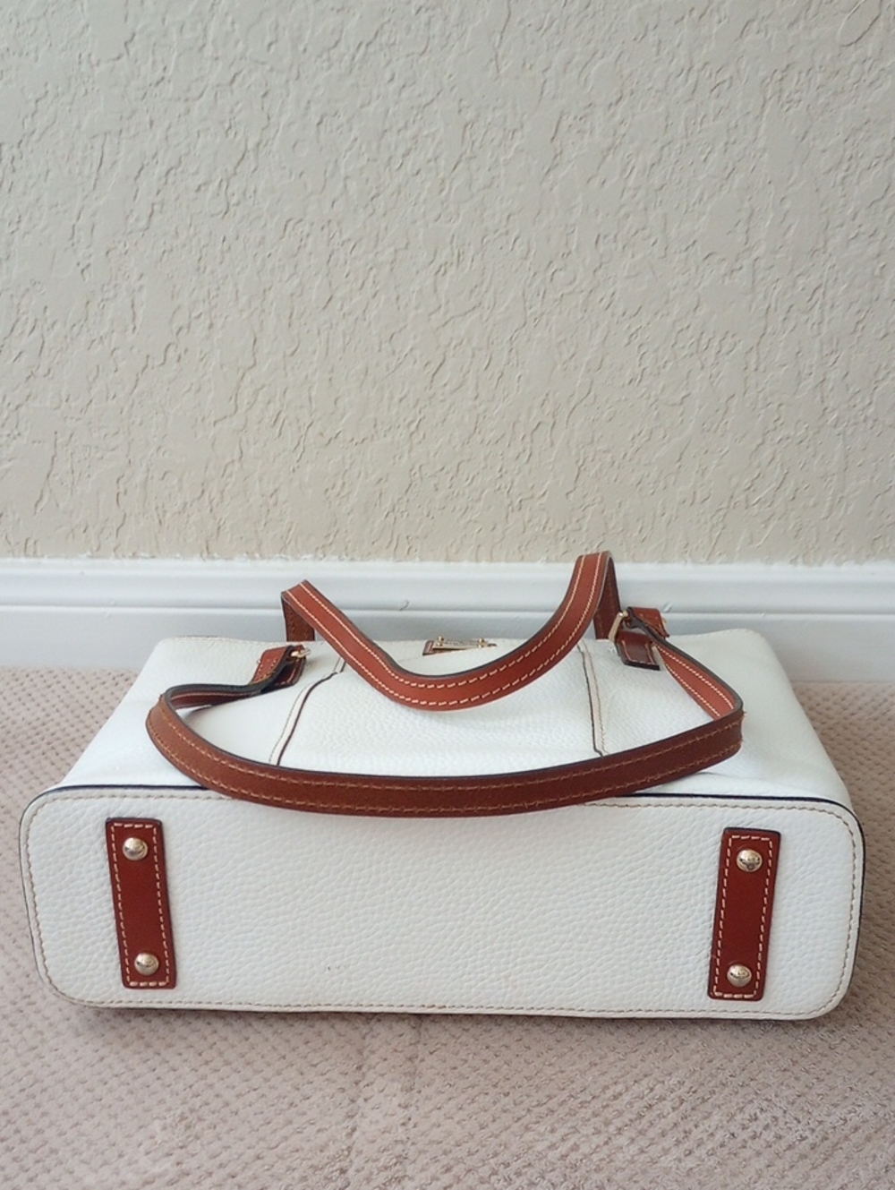 Dooney & Bourke Lexington White & Brown Shoulder Bag - Picture 9 of 14
